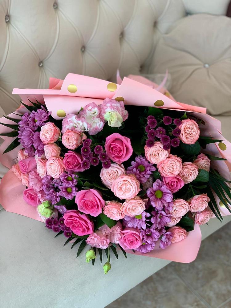 Букет цветов из: Хризантемы, Розы и Лизиантусы в Ногире