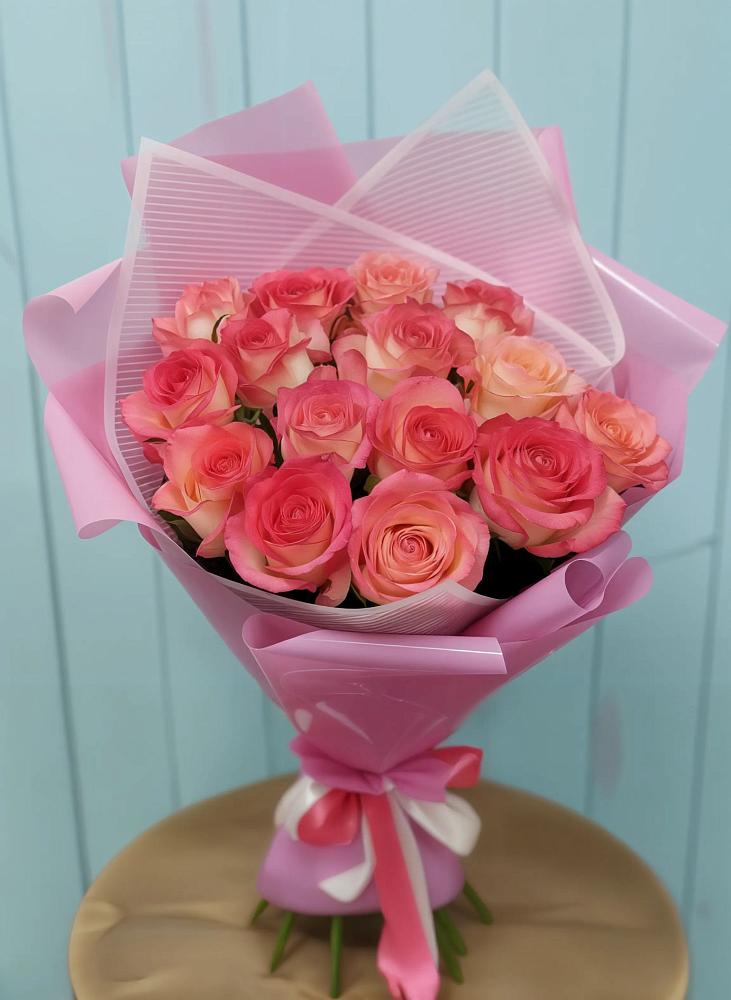 Букет 15 Розовых роз Равель в Ногире