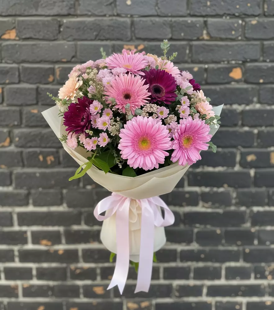 Букет цветов из: Герберы и Хризантемы в Ногире