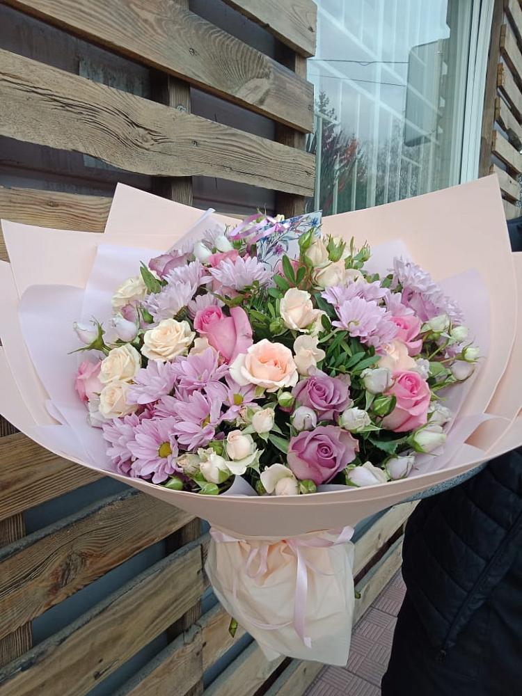 Букет цветов из: Розы и Хризантемы в Ногире