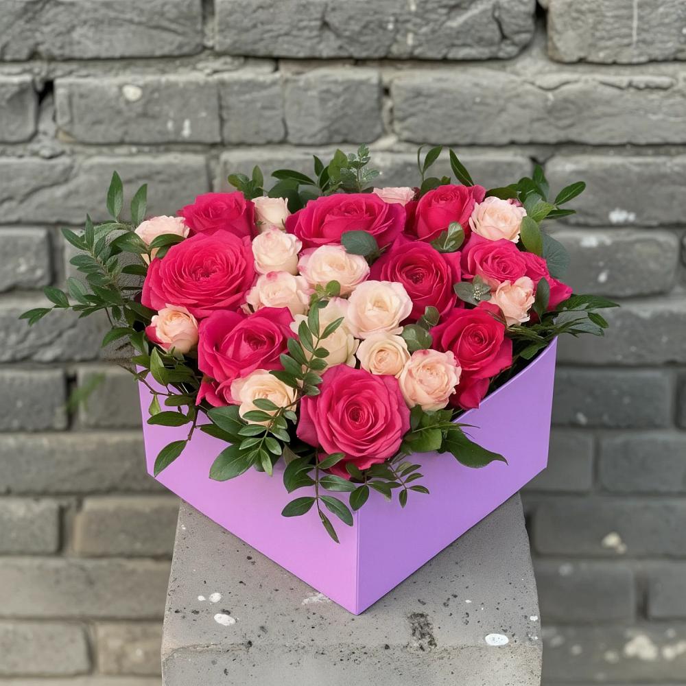 Цветочная композиция из Розы в коробке в Ногире