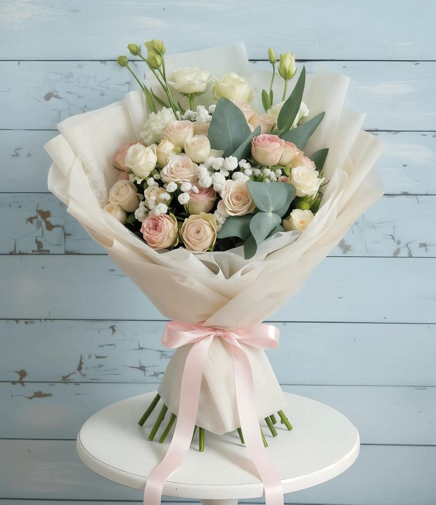 Букет цветов из: Розы и Лизиантусы в Ногире