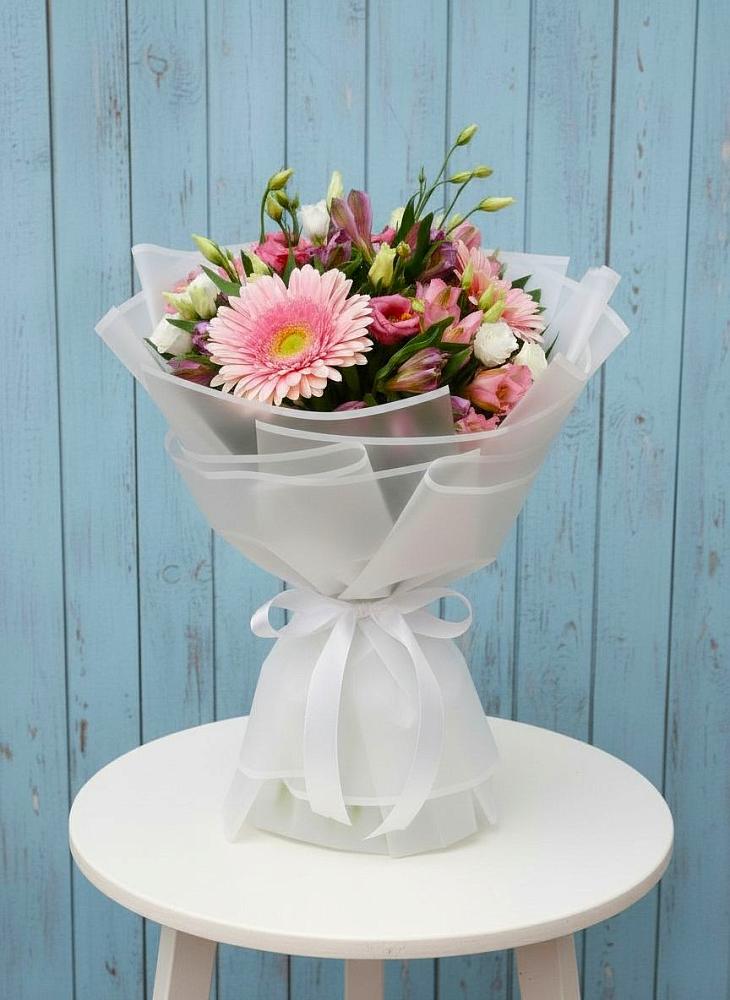 Букет цветов из: Герберы, Альстромерии и Лизиантусы в Ногире