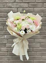 Букет цветов из:  Гвоздики, Розы, Лизиантусы и Хризантемы #REPLACE_PRED# Ногире