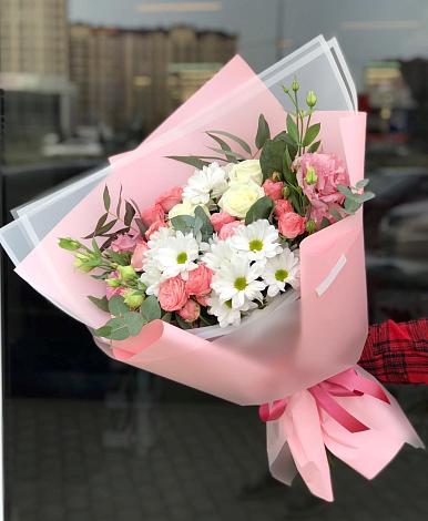 Букет цветов из: Розы, Лизиантусы и Хризантемы в Ногире